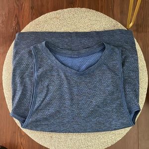 Lululemon muscle tank